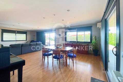 6 bedrooms house for sale in Peralada, Girona, Catalonia, Spain № 5995 - photo 10