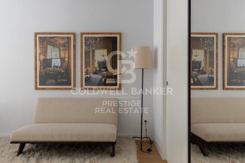 Apartamento de 2 dormitorios en venta en Barcelona, Cataluña, Spain № 5996 - foto 26