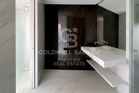 Купить квартиру в Барселона, Испания с 2 спальни, 140м², № 5991 - фото 6