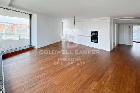 Купить квартиру в Барселона, Испания с 2 спальни, 140м², № 5991 - фото 4