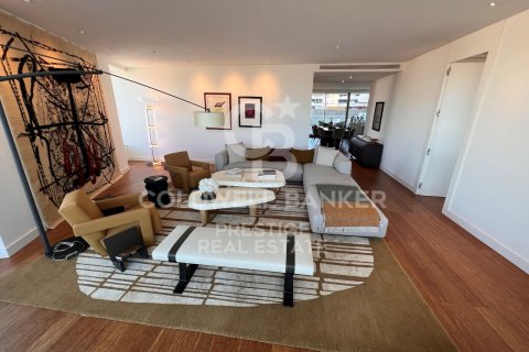 3 bedrooms apartment for sale in Barcelona, Catalonia, Spain № 5994 - photo 6