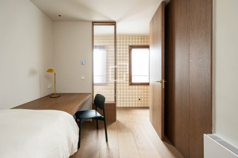 Apartamento de 3 dormitorios en venta en Barcelona, Cataluña, Spain № 4079 - foto 15