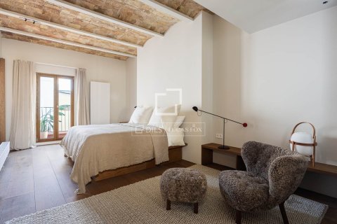 Apartamento de 3 dormitorios en venta en Barcelona, Cataluña, Spain № 4079 - foto 17