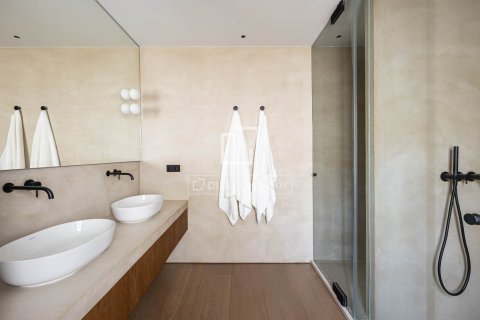 Apartamento de 3 dormitorios en venta en Barcelona, Cataluña, Spain № 4079 - foto 19