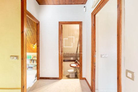 4 chambres villa à vendre à Barcelona, Catalonia, Spain № 3984 - photo 20