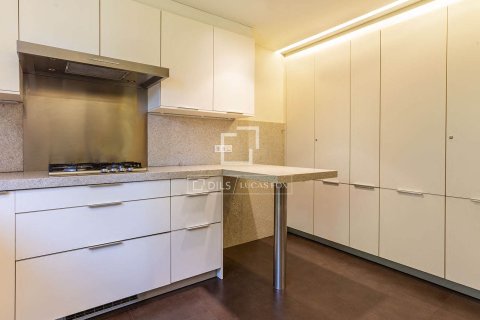 4 chambres villa à vendre à Barcelona, Catalonia, Spain № 3984 - photo 13