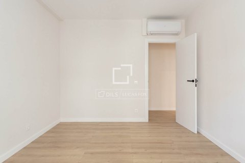 4 chambres apartment à vendre à Barcelona, Catalonia, Spain № 3985 - photo 22