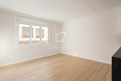 4 chambres apartment à vendre à Barcelona, Catalonia, Spain № 3985 - photo 8