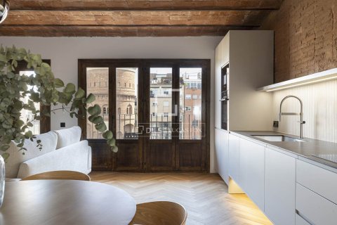 3 bedrooms apartment for sale in Barcelona, Catalonia, Spain № 3990 - photo 5