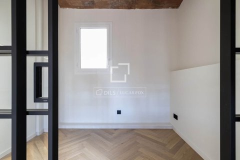 3 bedrooms apartment for sale in Barcelona, Catalonia, Spain № 3990 - photo 16