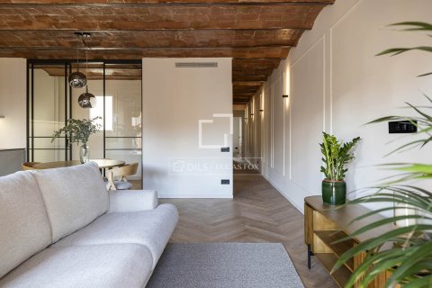 3 bedrooms apartment for sale in Barcelona, Catalonia, Spain № 3990 - photo 6