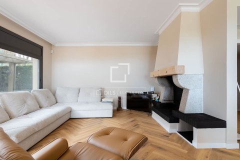 4 chambres villa à vendre à Cabrils, Barcelona, Catalonia, Spain № 3986 - photo 23