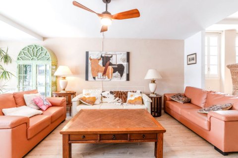 5 chambres villa à vendre à Sitges, Barcelona, Catalonia, Spain № 3987 - photo 5