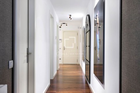 3 chambres apartment à vendre à Barcelona, Catalonia, Spain № 3989 - photo 15