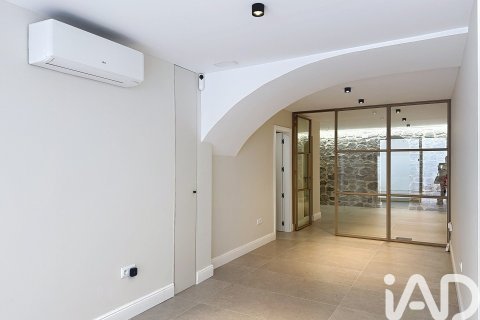 49 sq.m. commercial property for rent in Vilanova i la Geltru, Barcelona, Catalonia, Spain № 5121 - photo 4