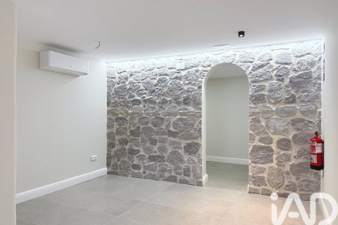 49 sq.m. commercial property for rent in Vilanova i la Geltru, Barcelona, Catalonia, Spain № 5121 - photo 6