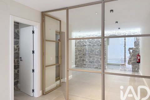 49 sq.m. commercial property for rent in Vilanova i la Geltru, Barcelona, Catalonia, Spain № 5121 - photo 13