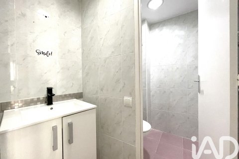 Propiedad comercial de 8 dormitorios en alquiler en Sabadell, Barcelona, Cataluña, Spain № 5124 - foto 25