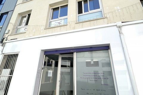 8 chambres commercial property à louer à Sabadell, Barcelona, Catalonia, Spain № 5124