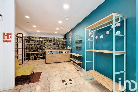 Propiedad comercial de 52 m² en alquiler en Vilanova i la Geltrú, Barcelona, Cataluña, Spain № 5127 - foto 5