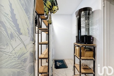 Propiedad comercial de 52 m² en alquiler en Vilanova i la Geltrú, Barcelona, Cataluña, Spain № 5127 - foto 17