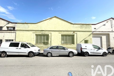 358 sq.m. commercial property for rent in Sabadell, Barcelona, Catalonia, Spain № 5125 - photo 5