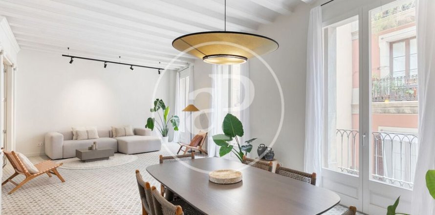 Квартира с 2 спальнями в Ситжесе, Барселона, Каталония, Испания № 2411