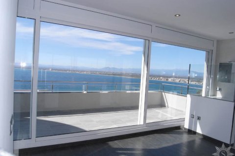 Купить виллу в Розы, Испания с 4 спальни, 450м², № 875 - фото 2