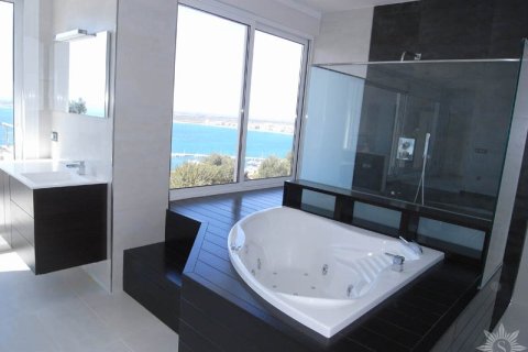 Купить виллу в Розы, Испания с 4 спальни, 450м², № 875 - фото 3