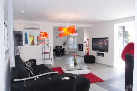 Купить виллу в Розы, Испания с 4 спальни, 450м², № 875 - фото 9