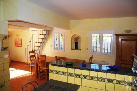 Купить виллу в Розы, Испания с 3 спальни, 100м², № 872 - фото 13