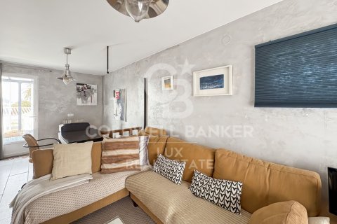 4 bedrooms villa for sale in Empuriabrava, Girona, Catalonia, Spain № 5790 - photo 7