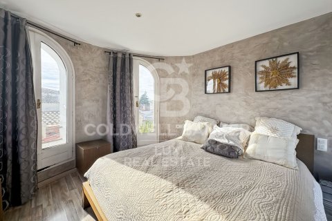 4 bedrooms villa for sale in Empuriabrava, Girona, Catalonia, Spain № 5790 - photo 9