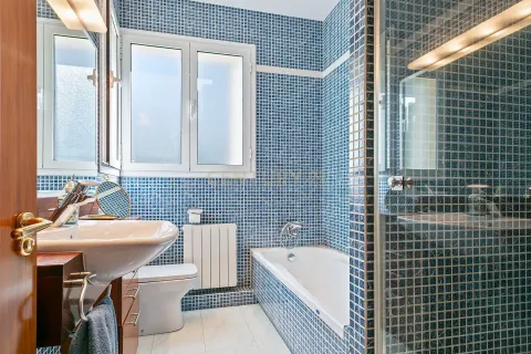 Сasa de 5 dormitorios en venta en Sant Pere de Ribes, Barcelona, Cataluña, Spain № 6917 - foto 18