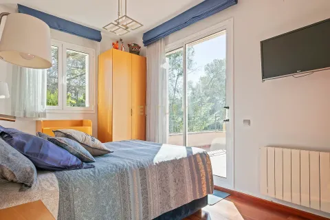 Сasa de 5 dormitorios en venta en Sant Pere de Ribes, Barcelona, Cataluña, Spain № 6917 - foto 17