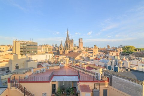 Apartamento de 3 dormitorios en venta en Barcelona, Cataluña, Spain № 6916 - foto 25