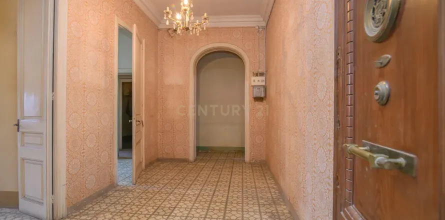 Apartamento de 3 dormitorios en venta en Barcelona, Cataluña, Spain № 6916