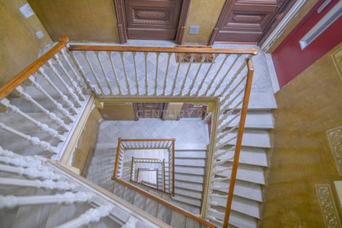 Apartamento de 3 dormitorios en venta en Barcelona, Cataluña, Spain № 6916 - foto 24