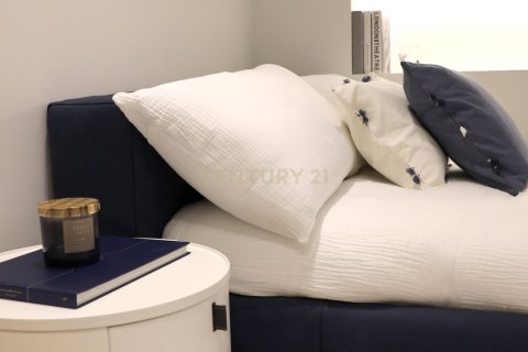Apartamento de 4 dormitorios en venta en Barcelona, Cataluña, Spain № 6918 - foto 21
