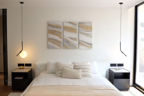 Apartamento de 4 dormitorios en venta en Barcelona, Cataluña, Spain № 6918 - foto 25