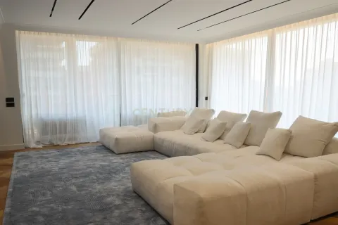Apartamento de 4 dormitorios en venta en Barcelona, Cataluña, Spain № 6918 - foto 7