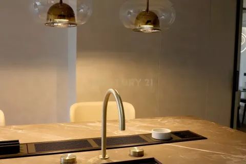 Apartamento de 4 dormitorios en venta en Barcelona, Cataluña, Spain № 6918 - foto 14