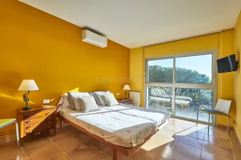 Сasa de 5 dormitorios en venta en Premia De Dalt, Barcelona, Cataluña, Spain № 6915 - foto 26