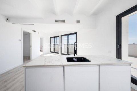 Купить квартиру в Барселона, Испания с 2 комнаты, 44м², № 1052 - фото 9