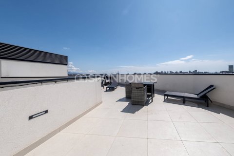 Купить квартиру в Барселона, Испания с 2 комнаты, 44м², № 1052 - фото 10