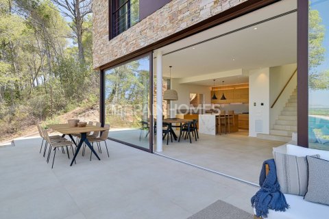 Купить виллу в Бегур, Испания с 5 комнат, 329м², № 1051 - фото 18