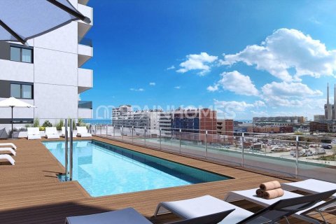 Купить квартиру в Бадалона, Испания с 4 комнаты, 74м², № 1047 - фото 2