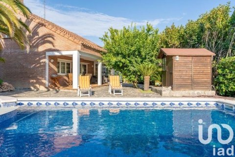 Дом с 6 спальнями в Таррагоне, Каталония, Испания № 4927