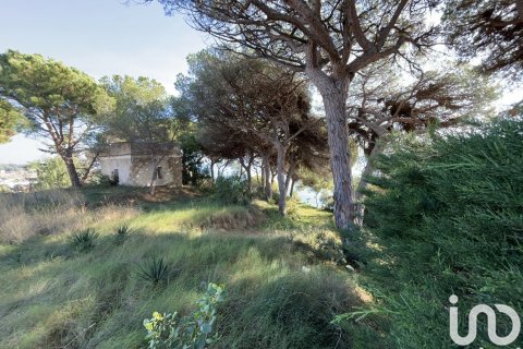 1674 sq.m. land plot for sale in Arenys de Mar, Barcelona, Catalonia, Spain № 4930 - photo 9