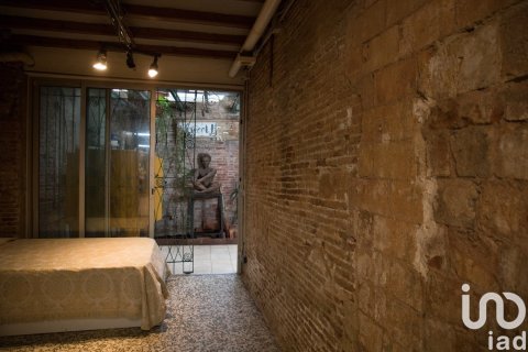 310 sq.m. apartment for sale in Barcelona, Catalonia, Spain № 4931 - photo 4